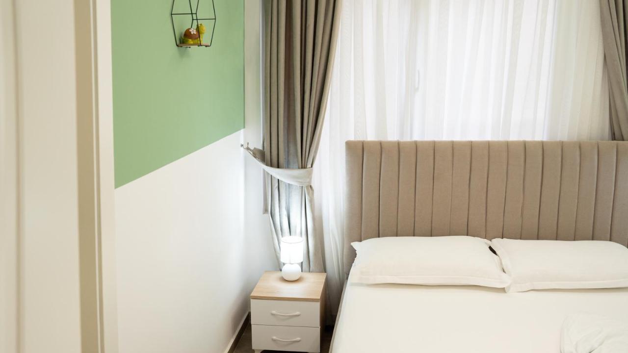 Hotel Luris Golem (Tirana) Exterior foto