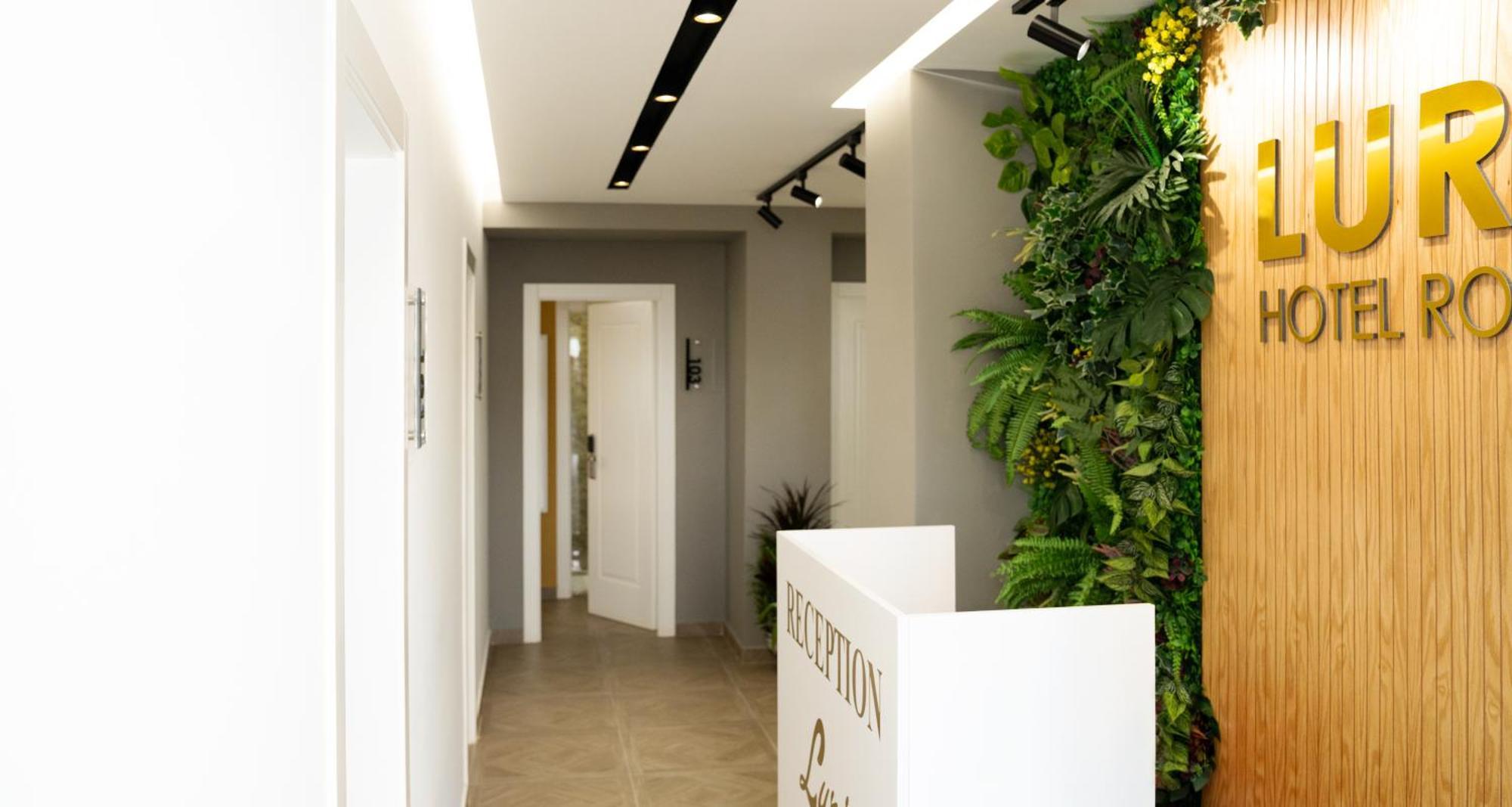 Hotel Luris Golem (Tirana) Exterior foto