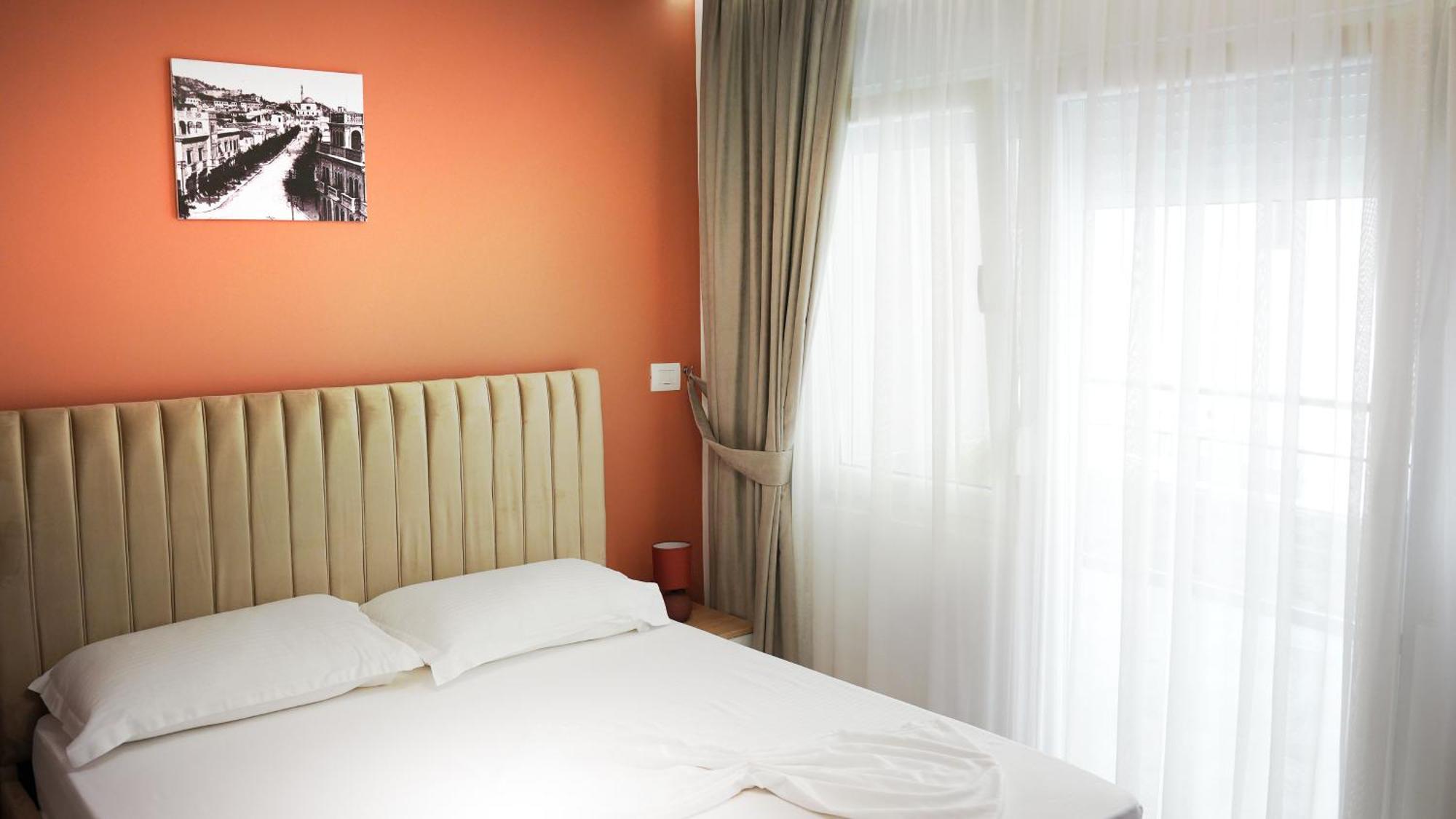 Hotel Luris Golem (Tirana) Exterior foto